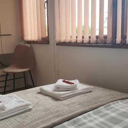 公寓 Ada Mall-beograd 2 Bedroom 贝尔格莱德